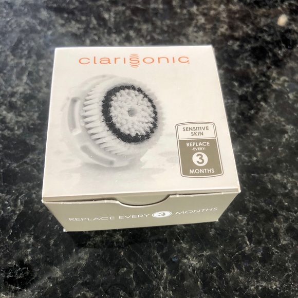 Clarisonic Other - NIB Clarisonic replacement brush head Clarisonic Other - NIB Clarisonic replacement brush head